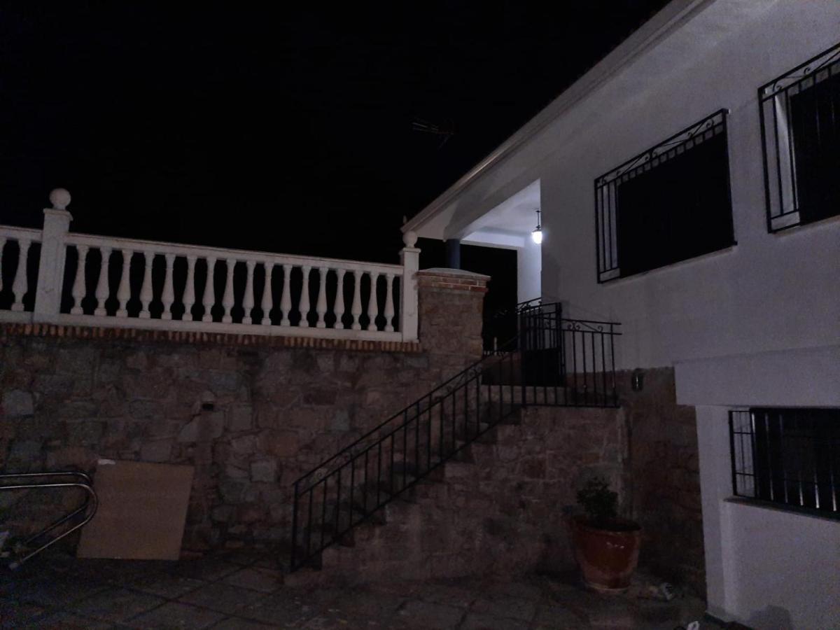 Villa La Garzona Andújar Exterior foto
